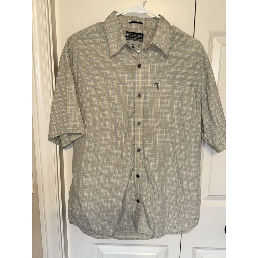 Columbia Mens Sportswear Plaid Lightweight Short Sleeve Outdoor Shirt Men's Sz M